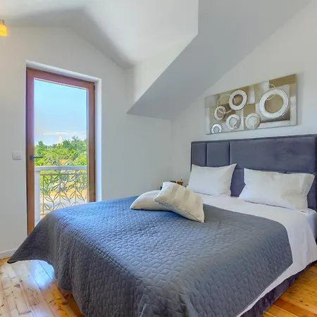 Izabela With Private Pool And Beautiful View Villa