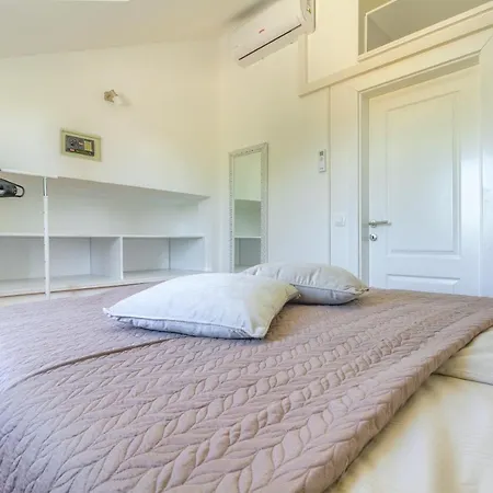 Izabela With Private Pool And Beautiful View Villa